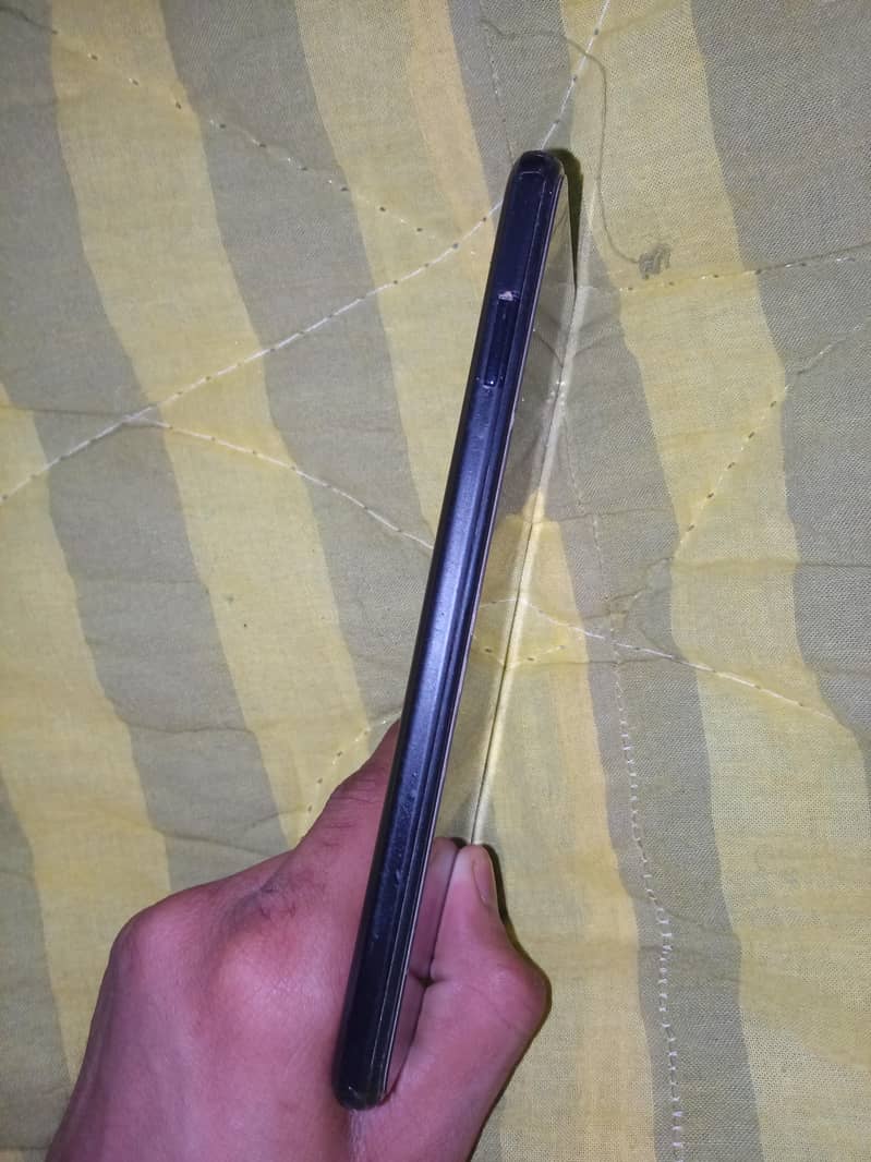 Tecno camon 18plus 0