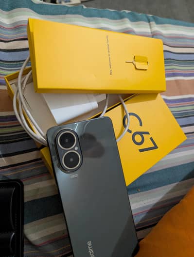 Realme c 67