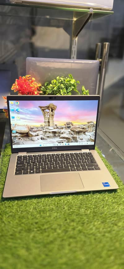 Latitude 5340 Gen 13th