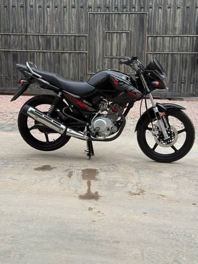 Yamaha YBR 125 2025
