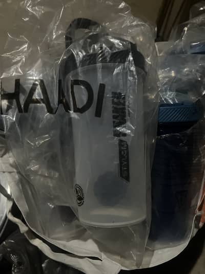 Elevate Your Workout with Our Premium Gym Shaker Bottle!