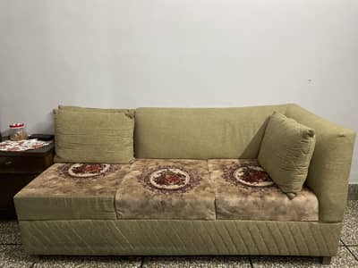 Dewaan Sofa
