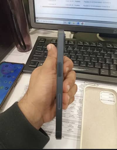 Iphone. 13. Waterpack