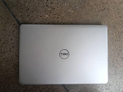 hp Inspiron 15 5584