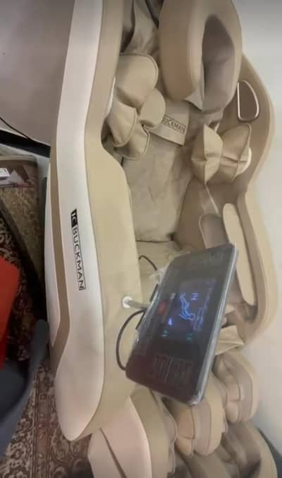 Massage Chair JC Buckman Indulge US