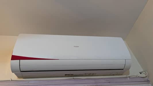 Haier DC inverter AC 1.5 ton