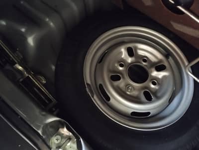 Mehran VX 2011 Model , Bahawalpur Registered , Family used