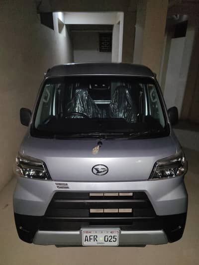 DAIHATSU HIJET HALF CRUISE  2021