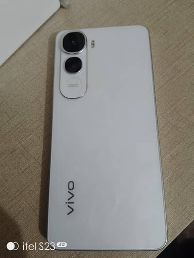 vivo  y400  just open box