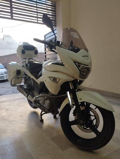 Suzuki Inazuma (Aegis) 250 for sale.