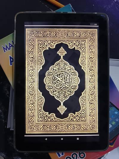 Amazon eReader built-in Kindle app color Tablet 32 GB Available.