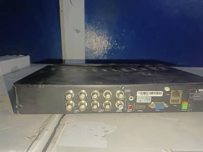 HiK Vision  4 Megapixel cameras(3 Cameras) + DVR 8 Ports HDMI and VGA