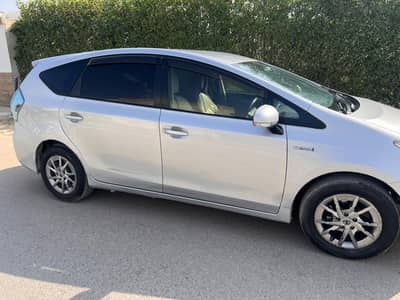 Prius Alpha 2012-2016