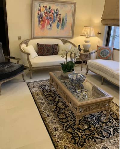 Hama female maid or babe care taker chayea