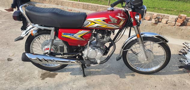 Honda 125 25 model