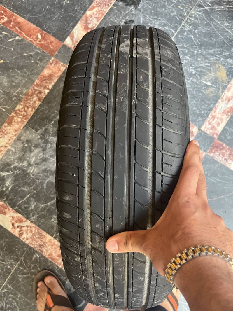Kable tyre 4