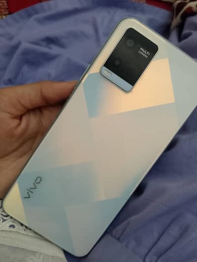 vivo y 21