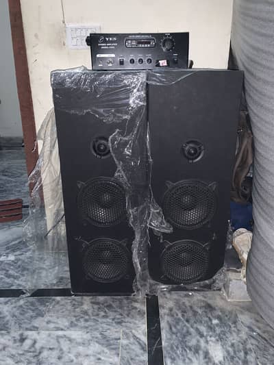 Brand new speeker with amplifier new total genuine