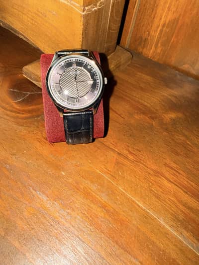 Guess Quartz Movement W1182G3 Men’s Model