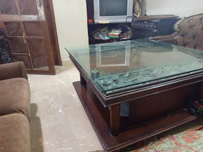 selling my table with chairs