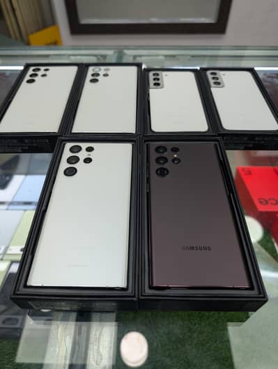 Samsung galaxy s22 ultra 12/512 complete box official pta available