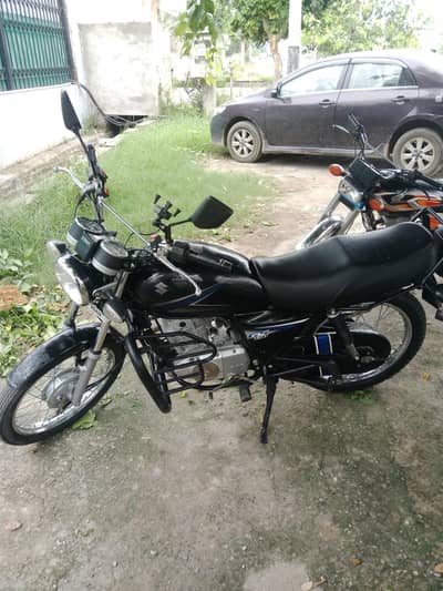 Suzuki gs 150 2024