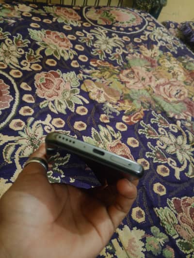 Huawei Y9A 6+128 gb oky phone exchange possible iphone