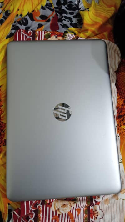 HP ProBook 470 G4 I7 7th generation (2GB dedicated graphics card)