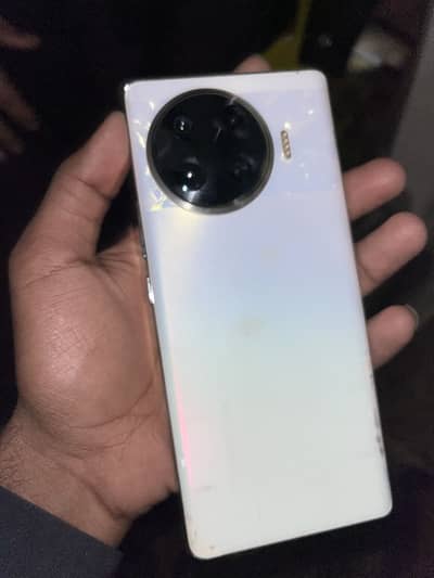 Tecno spark 20 pro plus 8/256 with box and charger