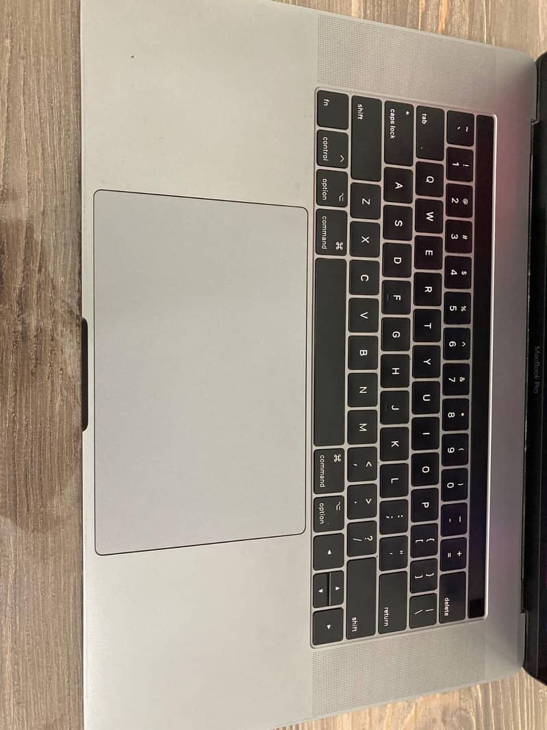 Apple MacBook pro 5