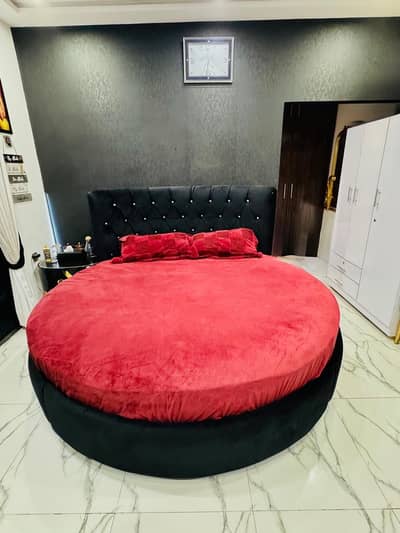Black Round Bed Set with Mattress + Black & Gold Tables