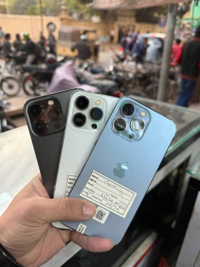 Apple i Phone 11 | 13 |13 Pro | 14 Pro | 14 Pro Max | 16 Pro Max | PTA