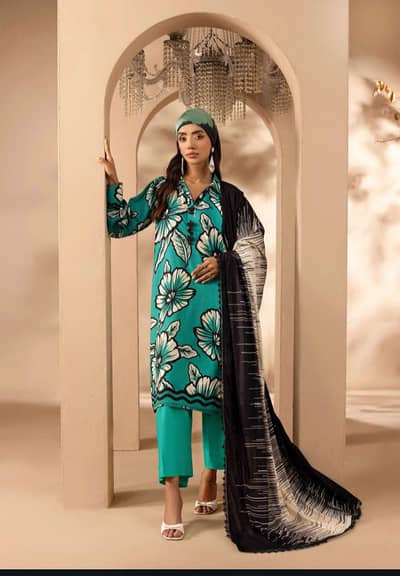 I am selling 3ps suit of lilen Replica