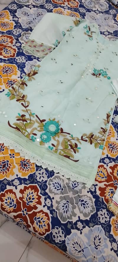 stich 3 piece organza dress. few hours used