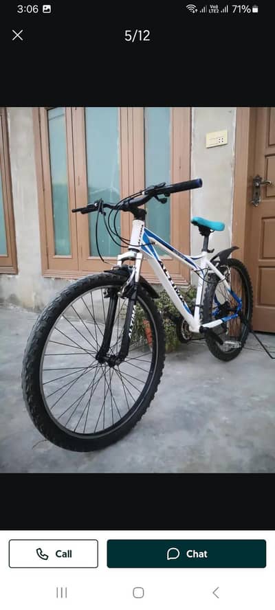 Well Maintained Mountain Bike 26" – Lightweight & Smooth Ride