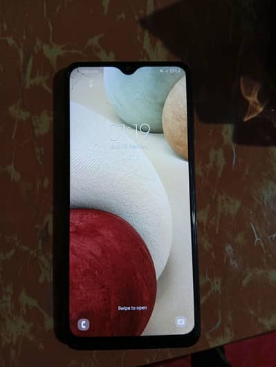 Samsung Galaxy A12