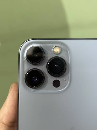 iPhone 13 pro max 256gb  (non pta/ factory unlock)