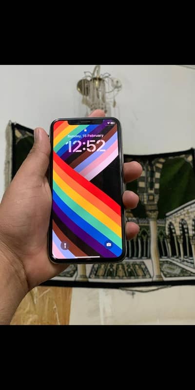 iphone X 64gb factory unlock  white colour  battery 100%