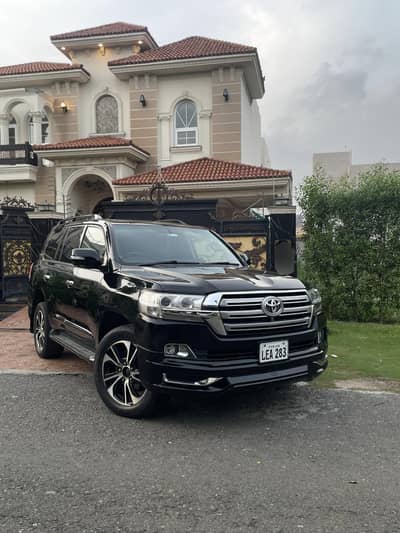 Toyota Land Cruiser V8 ZX