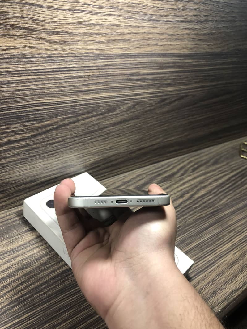 Iphone 16 plus 0