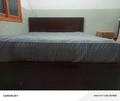 King size bed with 2 side tables with out mattress