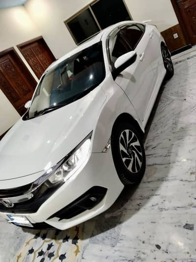 Honda Civic 1.8 Oriel i-vtec cvt