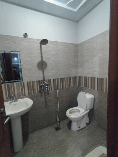 8 Marla Lower Portion With Gas Available For Rent In Military Accounts Society Near Wapda Town