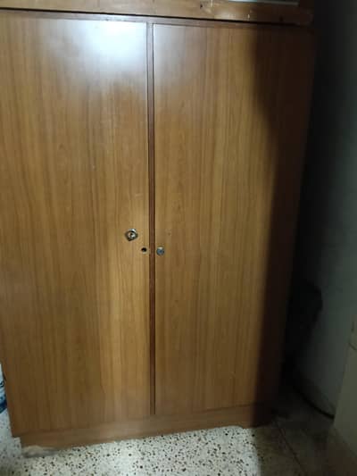 Wardrobe Chipboard with Formica sheet