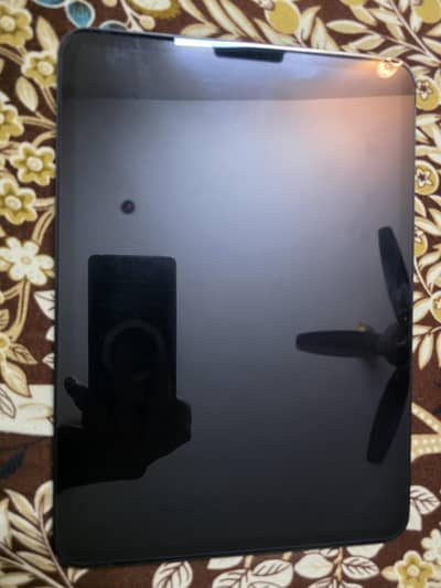 ipad pro 11 inch M4 urgent sale  pubg gaming beast tab