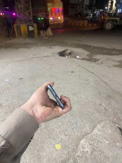 Iphone 11 128 gb Dual PTA approved