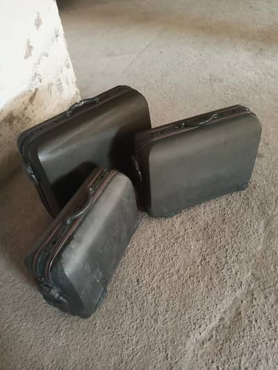 BLESS SUITCASE , IMPORTED , SET OF 3 SUITCASES LARGE MEDIUM AND SMALL