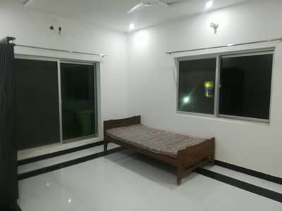 Flats For Rent Only For Bachelors