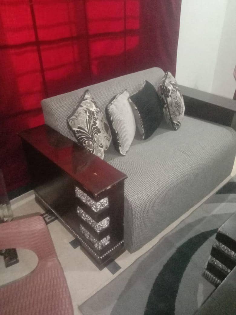 sofa set with tables 0