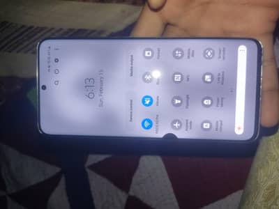 10/8 Conditon Glass broken and small dot